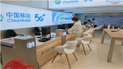 营业厅装修，展柜定制，手机店铺装修，南京中强展柜厂