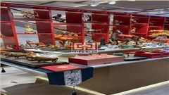商场多径点位店铺装修，展柜定制，朱炳仁铜店铺装修，南京中强展柜厂