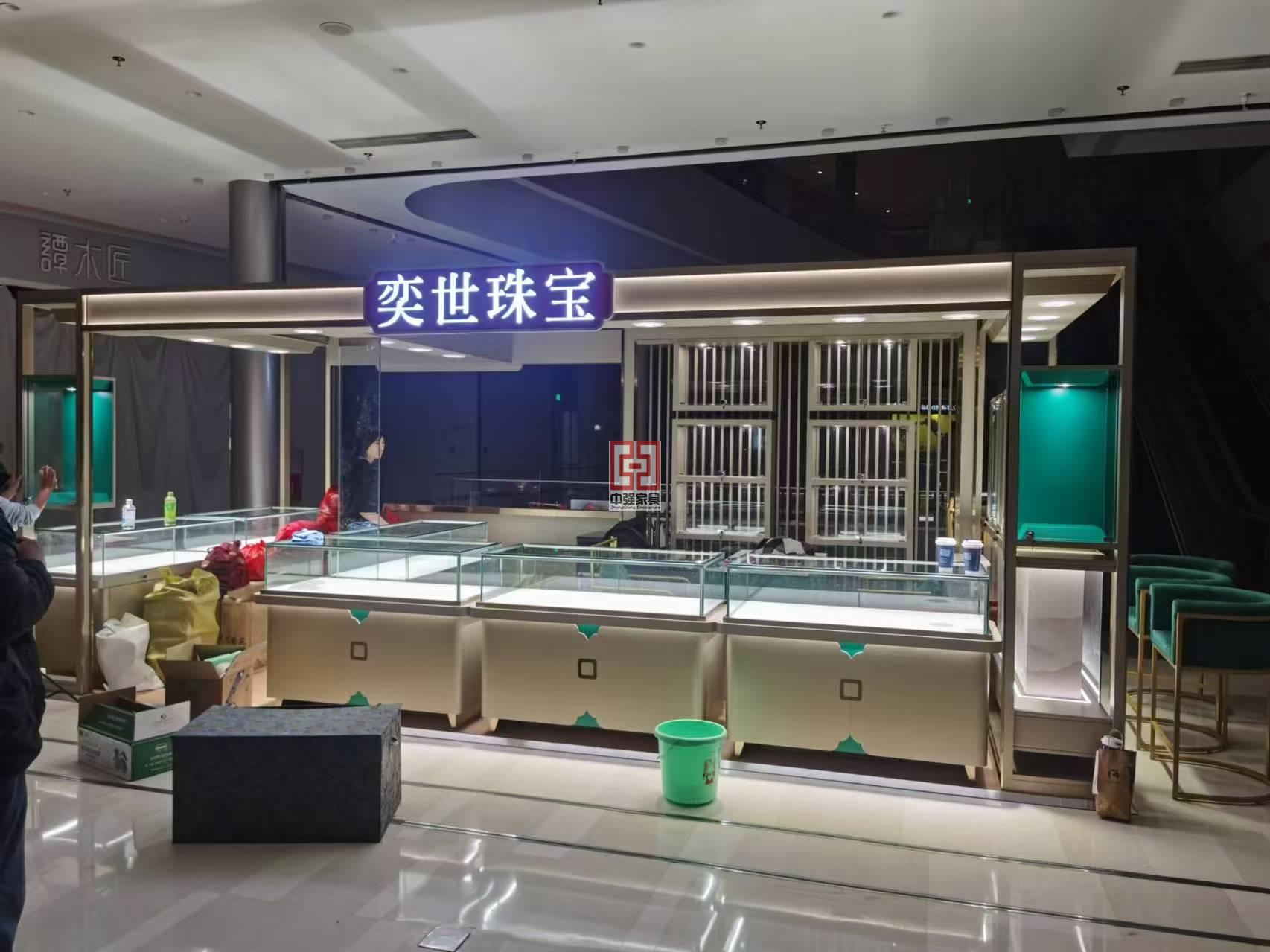 珠宝展柜专业定制商场展柜定制中强